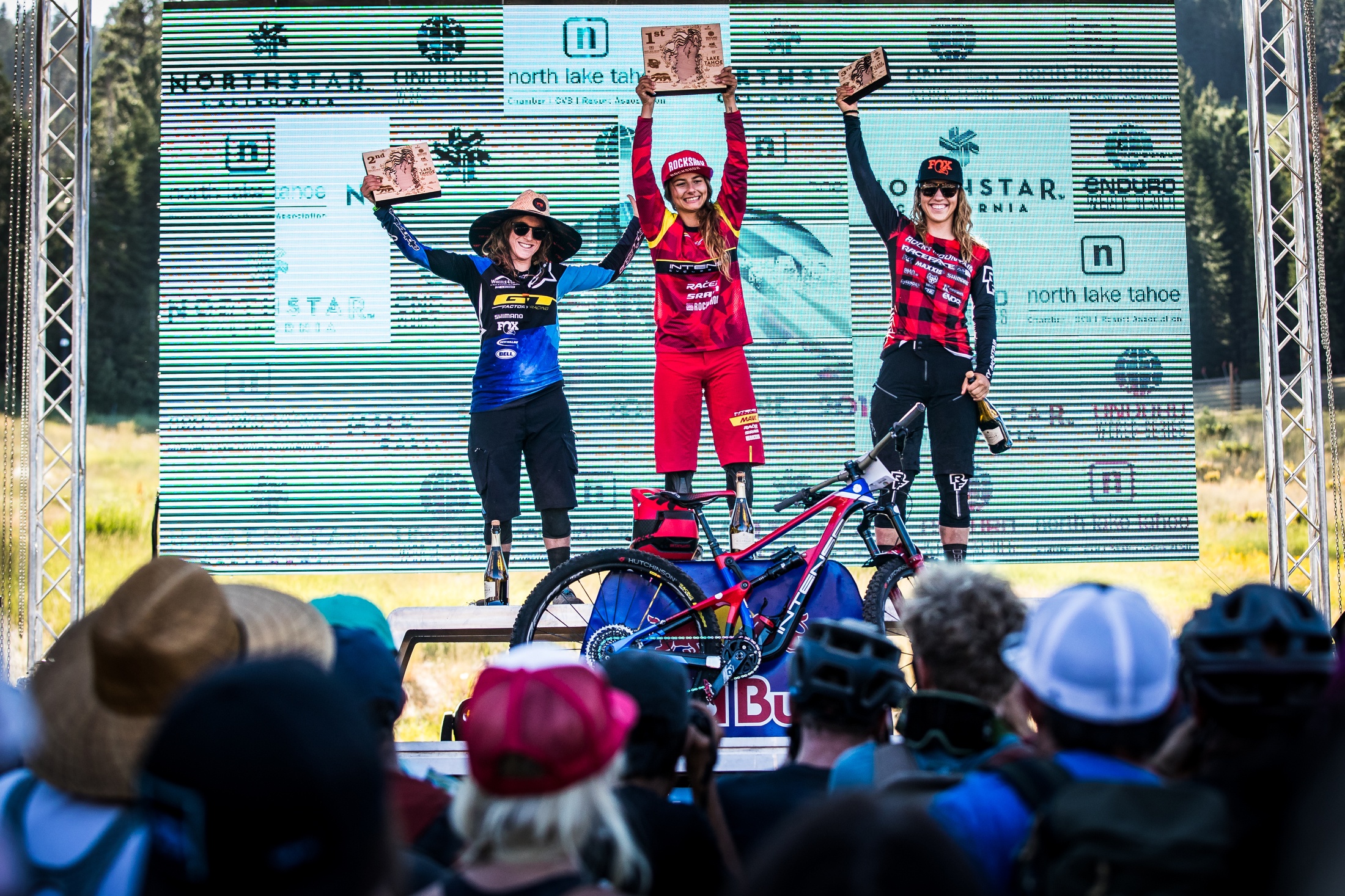 Andreane Lanthier Nadeau takes home a well deserved thrid place in the Pro Women.